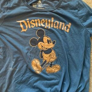 Disneyland blue Mickey shirt large